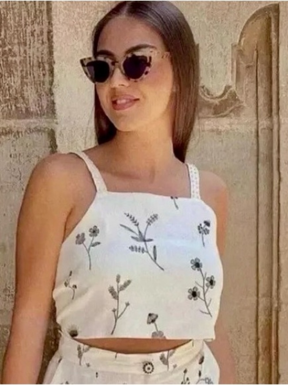 House of Harlow 1960 White Floral Square-Neck Crop Cami Top